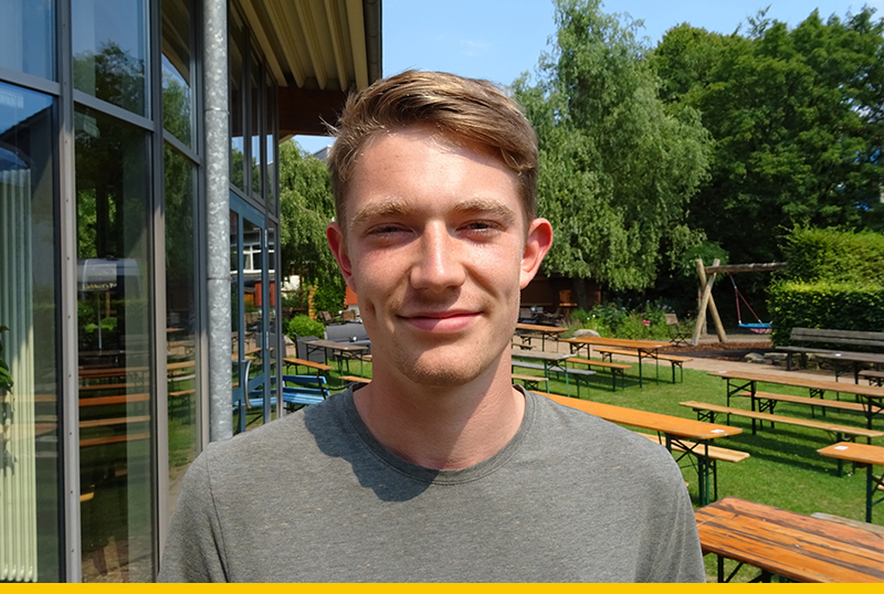 Lars: Ich im Schmiede-Taxi