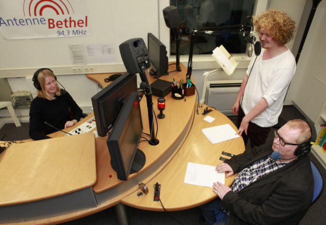 Einblick ins Studio von Radio Antenne Bethel
